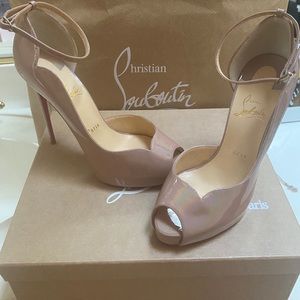 Authentic Brand New NEVER WORN Size 38